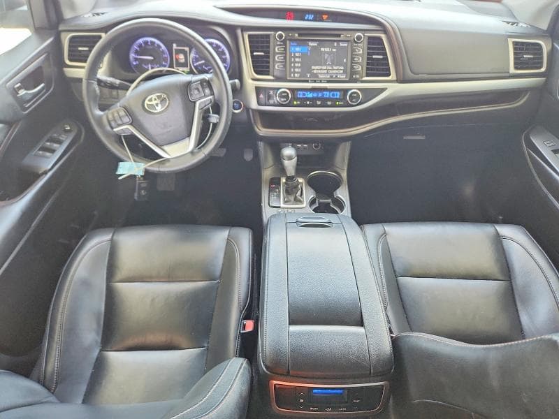 2019 TOYOTA HIGHLANDER XLE 8
