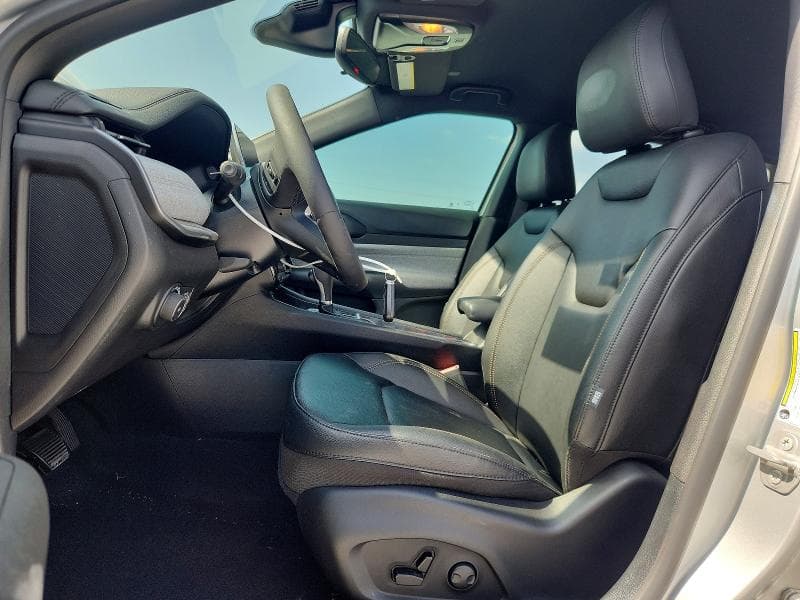 2024 JEEP COMPASS LATITUDE LUX 7