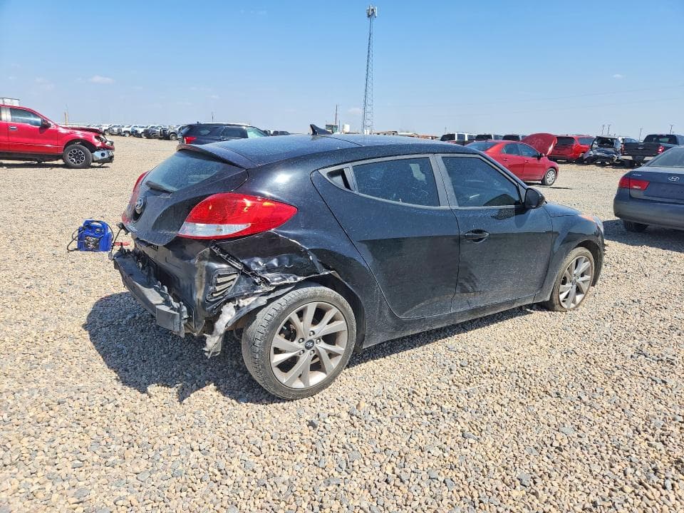 2017 HYUNDAI VELOSTER BASE 3