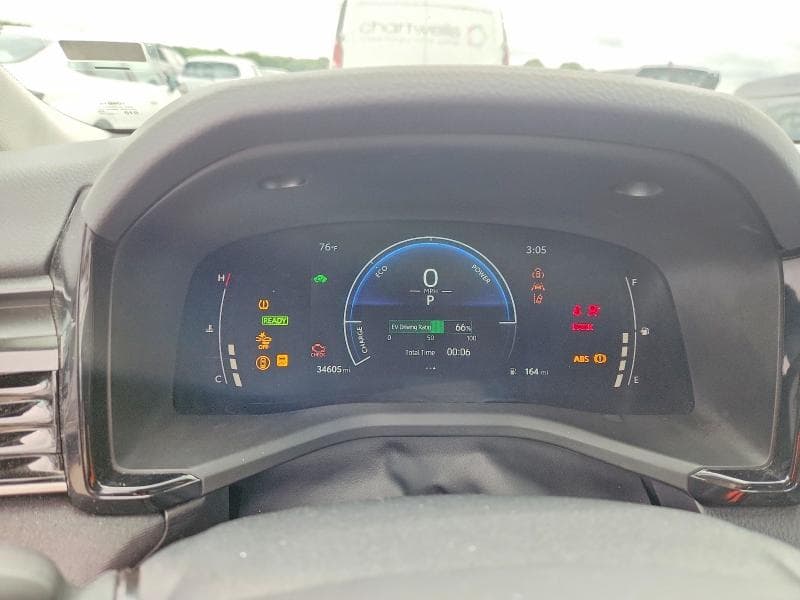 2025 TOYOTA CAMRY LE 9