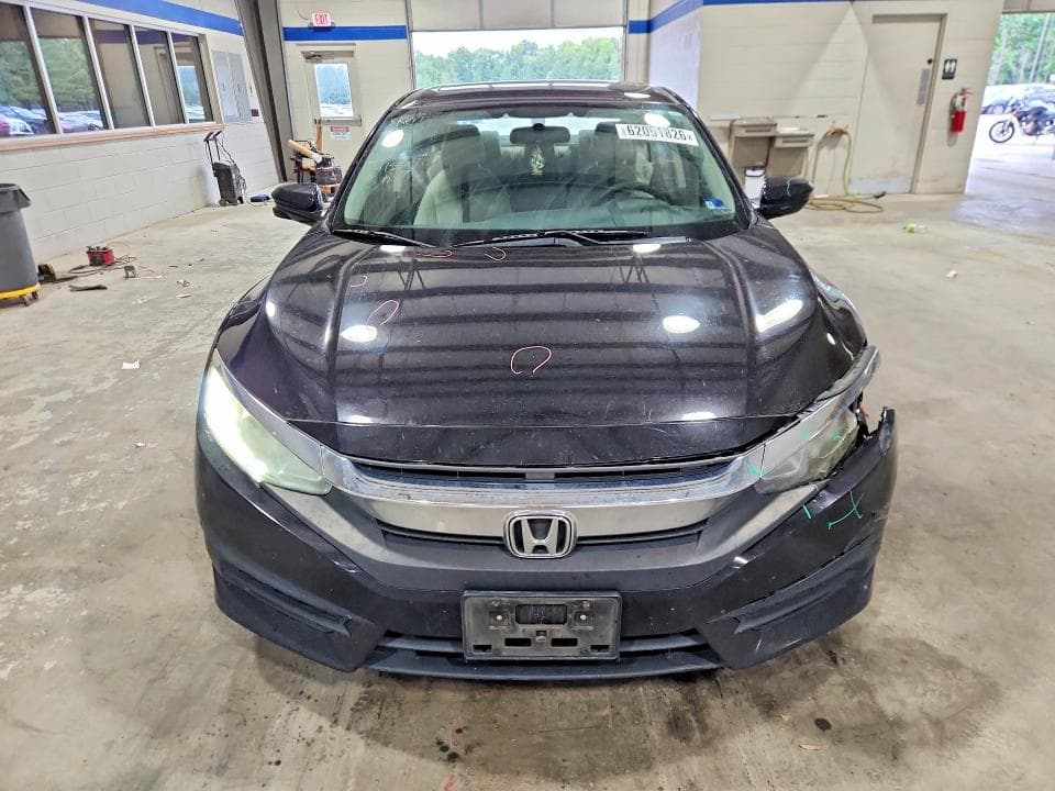 2018 HONDA CIVIC EX 5