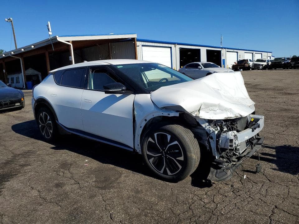 2024 KIA EV6 WIND 4