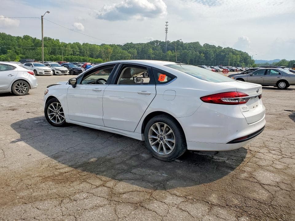 2017 FORD FUSION SE 2