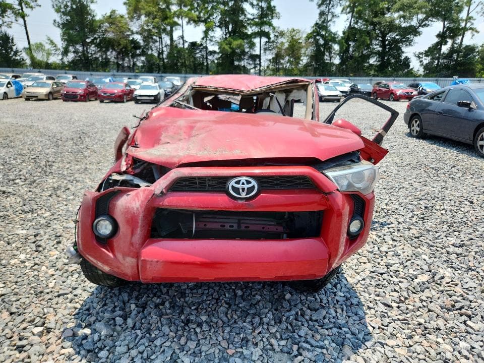 2019 TOYOTA 4RUNNER SR5 5