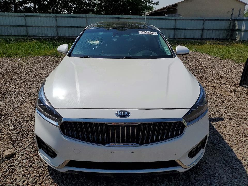 2017 KIA CADENZA LIMITED 5