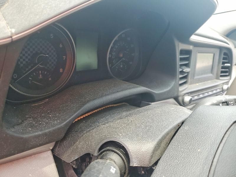2019 HYUNDAI ELANTRA SE 9