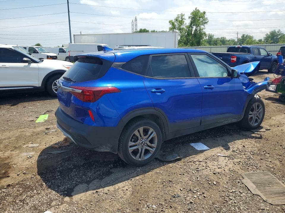 2021 KIA SELTOS LX 3