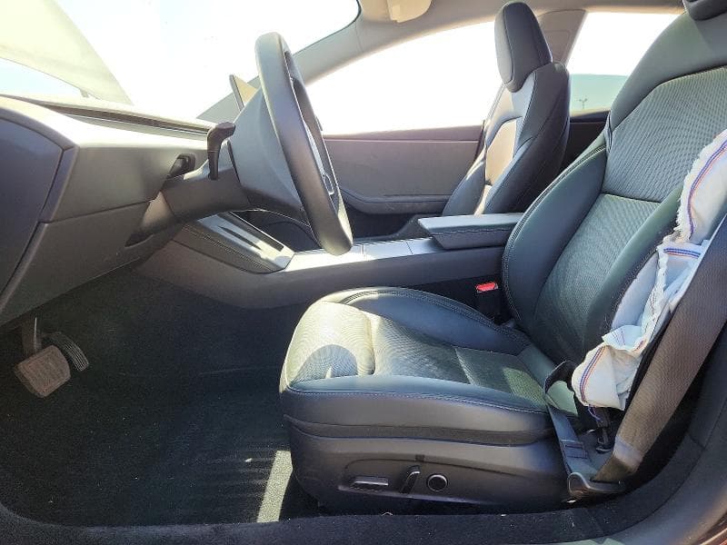 2026 TESLA MODEL 3 7