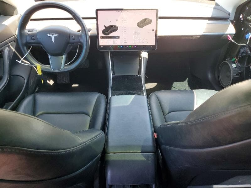 2019 TESLA MODEL 3 8