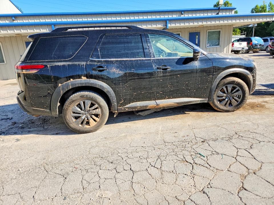 2025 NISSAN PATHFINDER SV 3