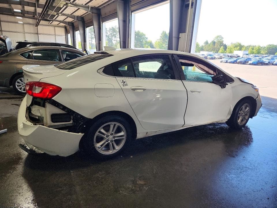 2017 CHEVROLET CRUZE LT 3