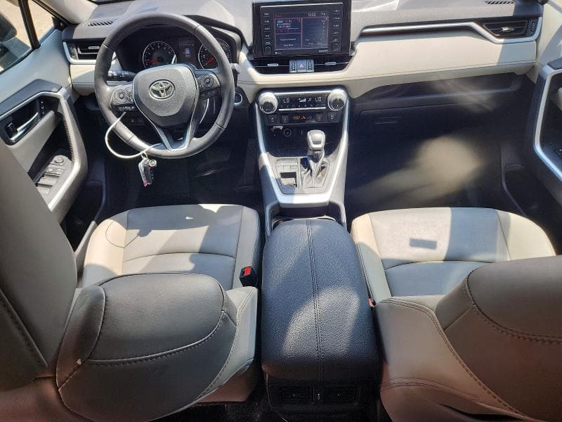 2021 TOYOTA RAV4 XLE PREMIUM 8