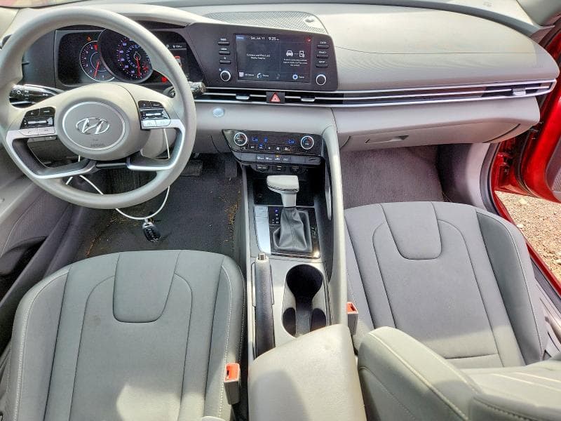 2023 HYUNDAI ELANTRA SEL 8