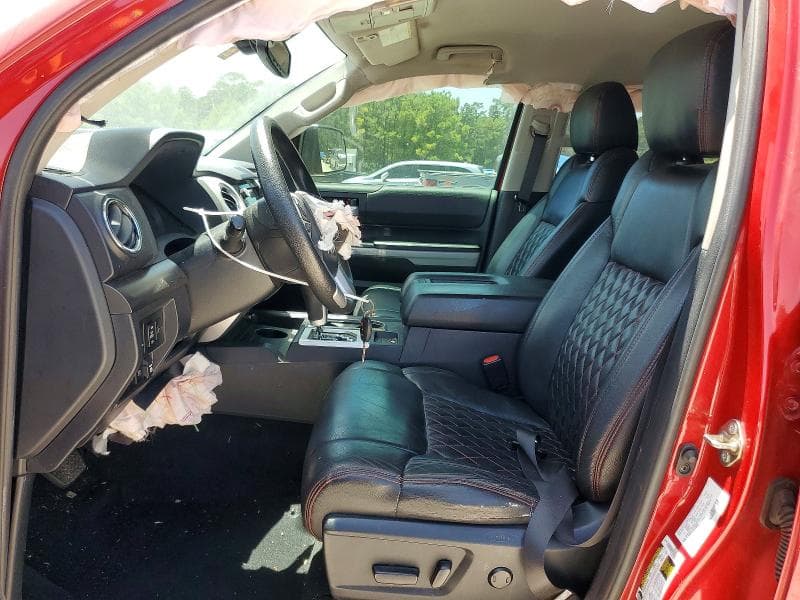2020 TOYOTA TUNDRA SR5 7
