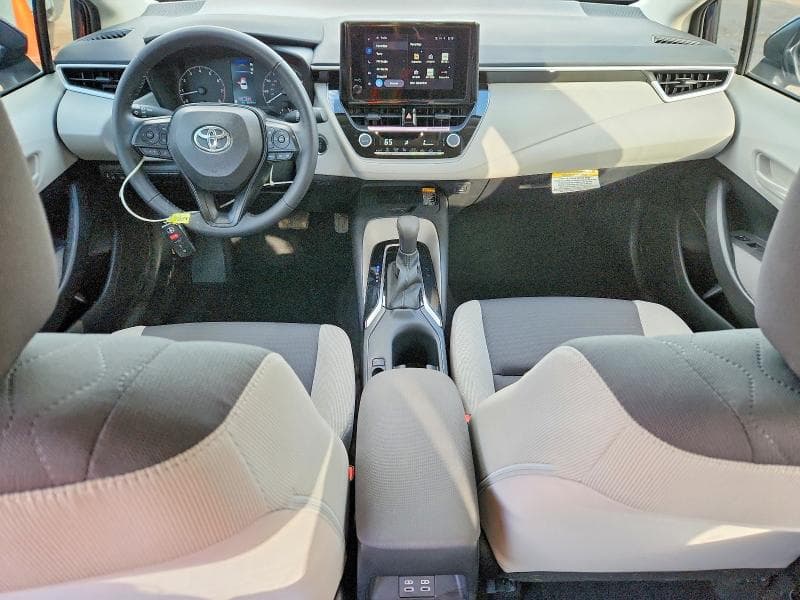 2024 TOYOTA COROLLA LE 8