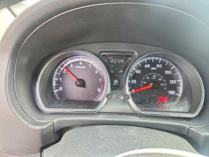 2019 NISSAN VERSA SV 9