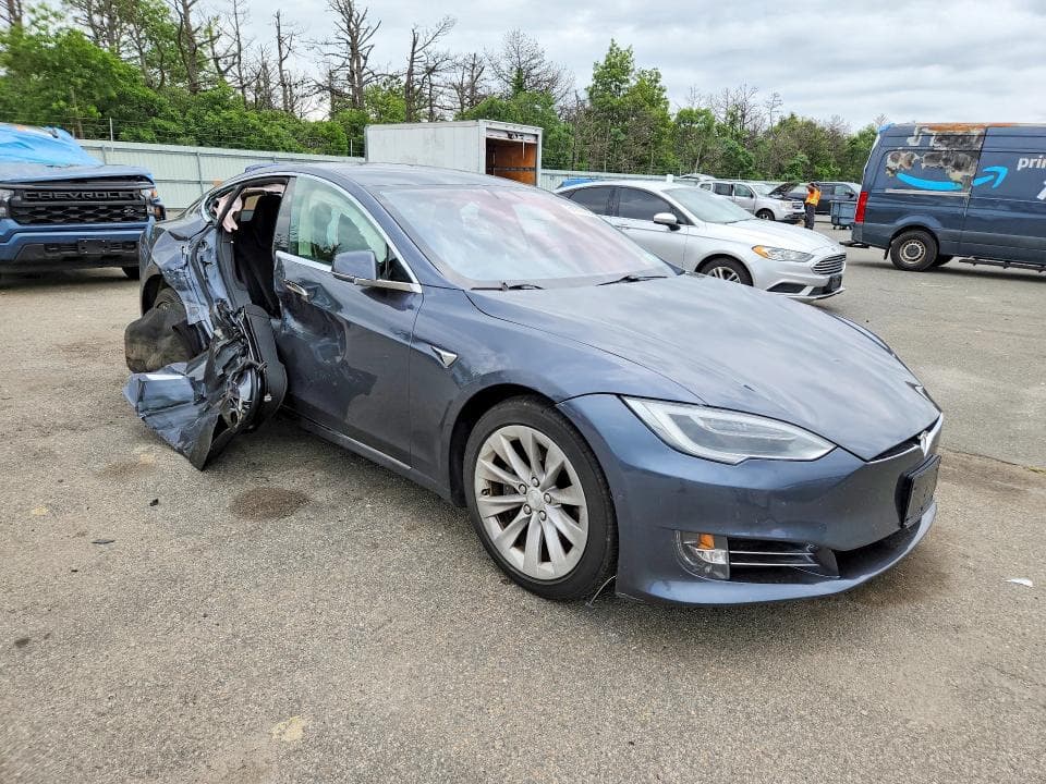 2017 TESLA MODEL S 4