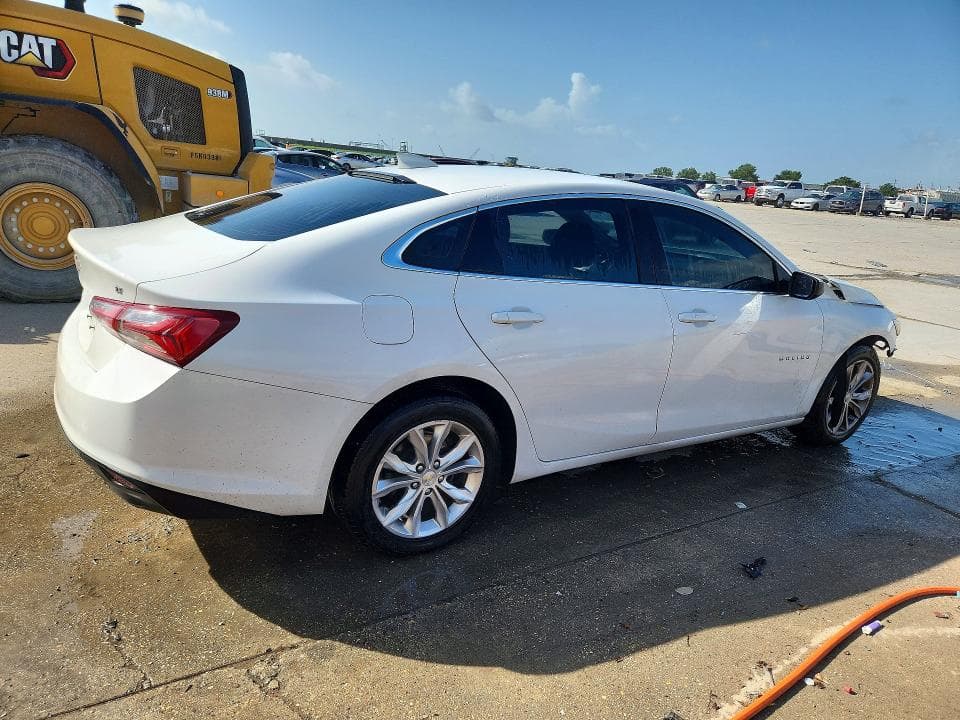 2020 CHEVROLET MALIBU LT 3