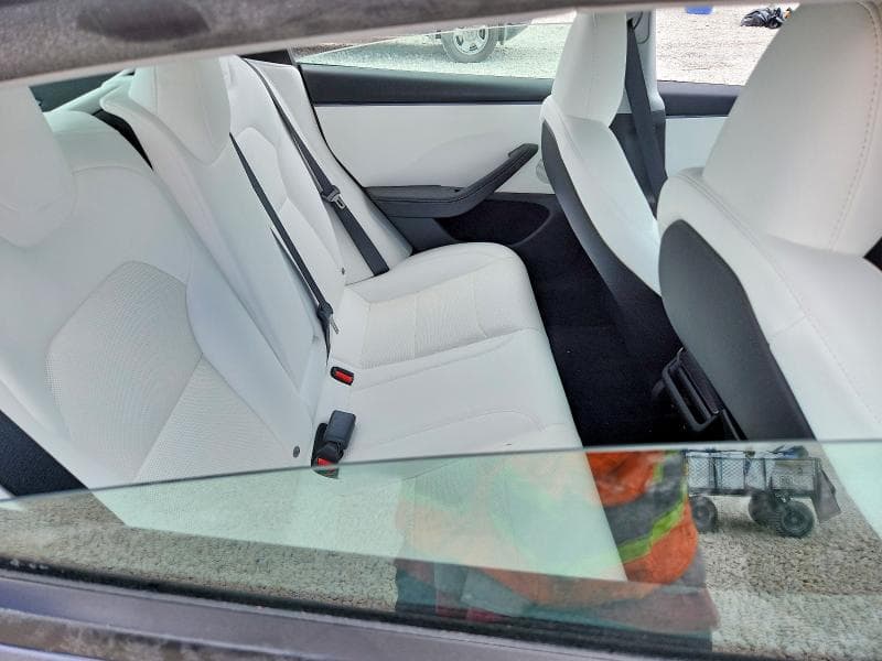 2026 TESLA MODEL 3 10