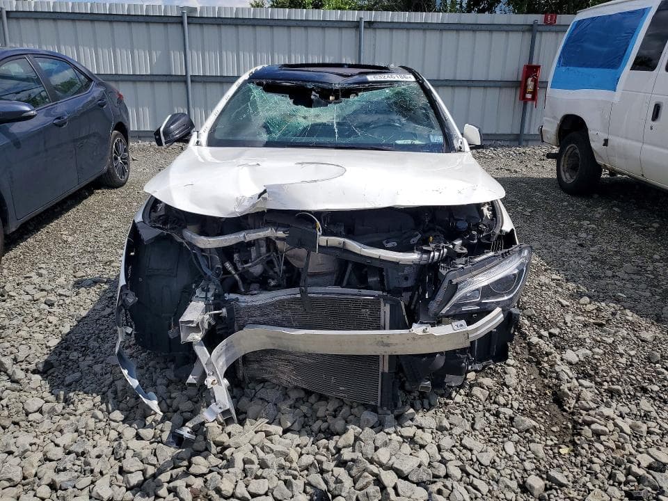 2019 MERCEDES-BENZ CLA 250 4MATIC 5