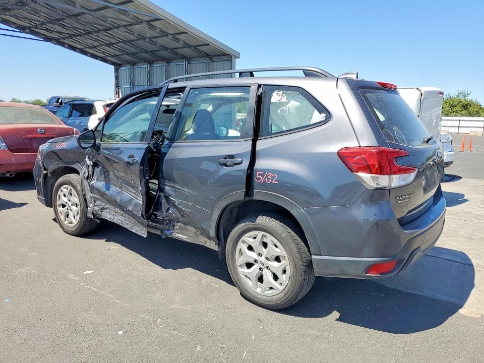 2021 SUBARU FORESTER 2
