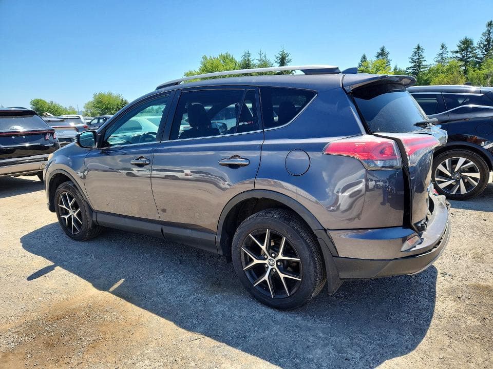 2017 TOYOTA RAV4 SE 2