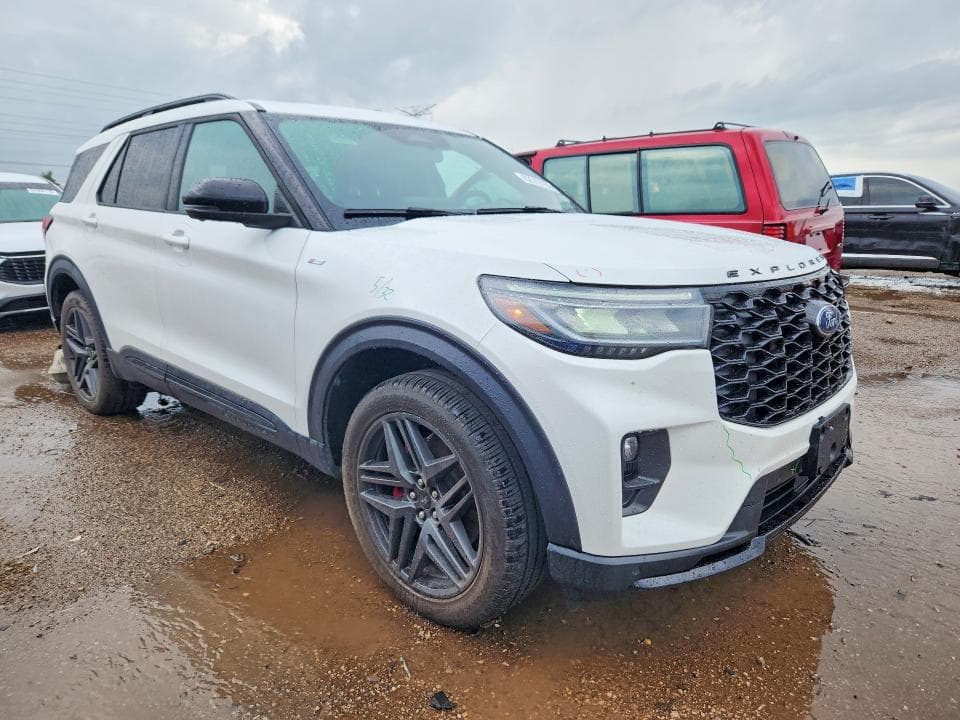2025 FORD EXPLORER ST-LINE 4
