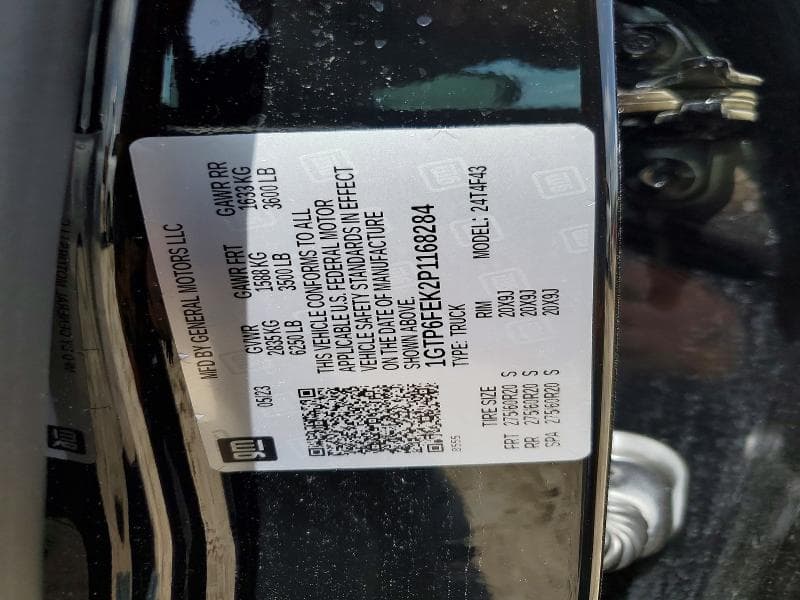 2023 GMC CANYON DENALI 12