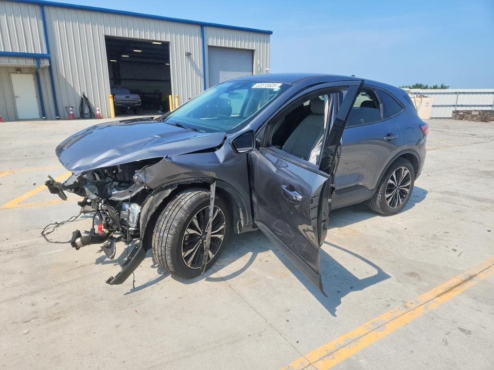 2021 FORD ESCAPE SE - 1
