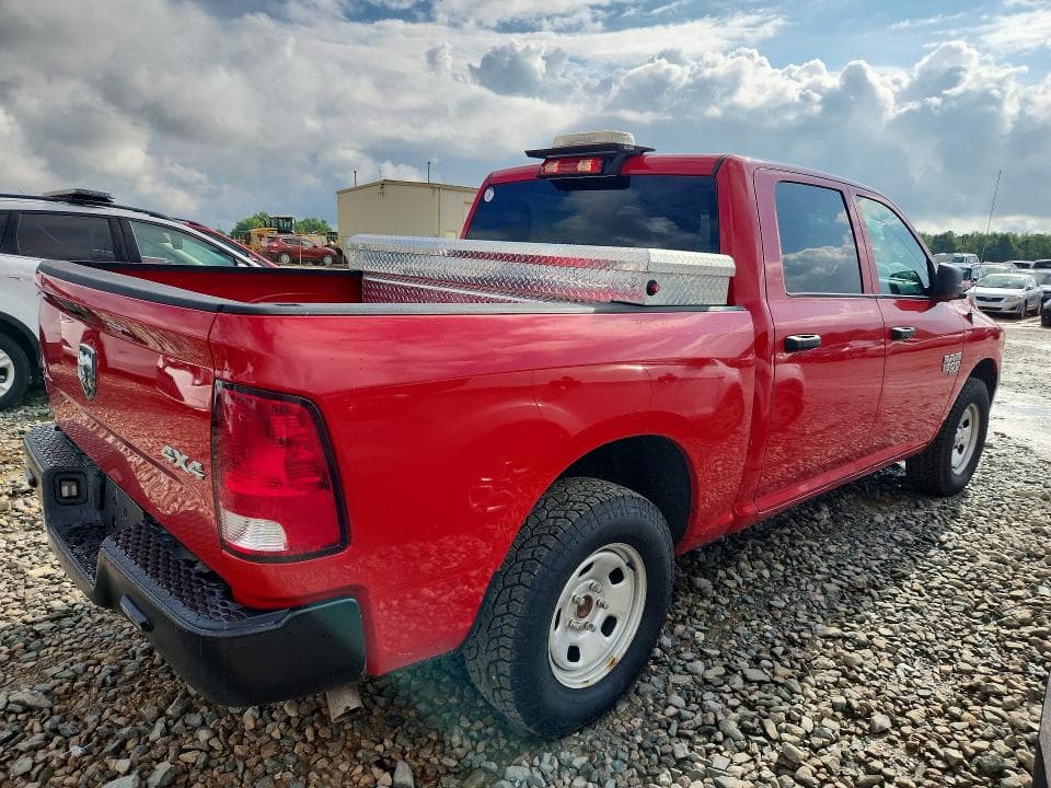 2022 RAM 1500 CLASSIC TRADESMAN 3