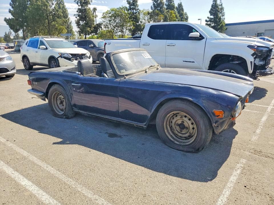 1969 TRIUMPH CAR GT6 4