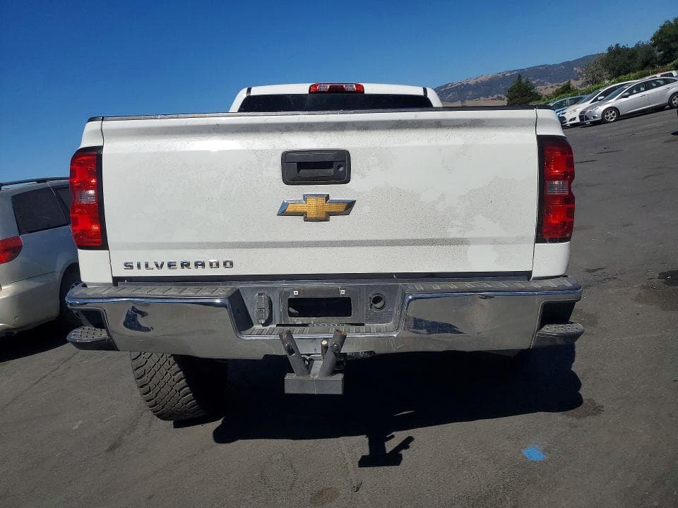 2017 CHEVROLET SILVERADO C1500 6