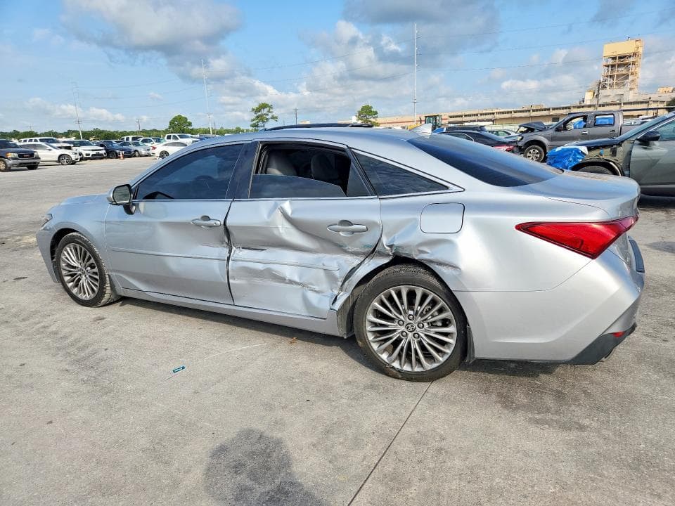 2020 TOYOTA AVALON LIMITED 2