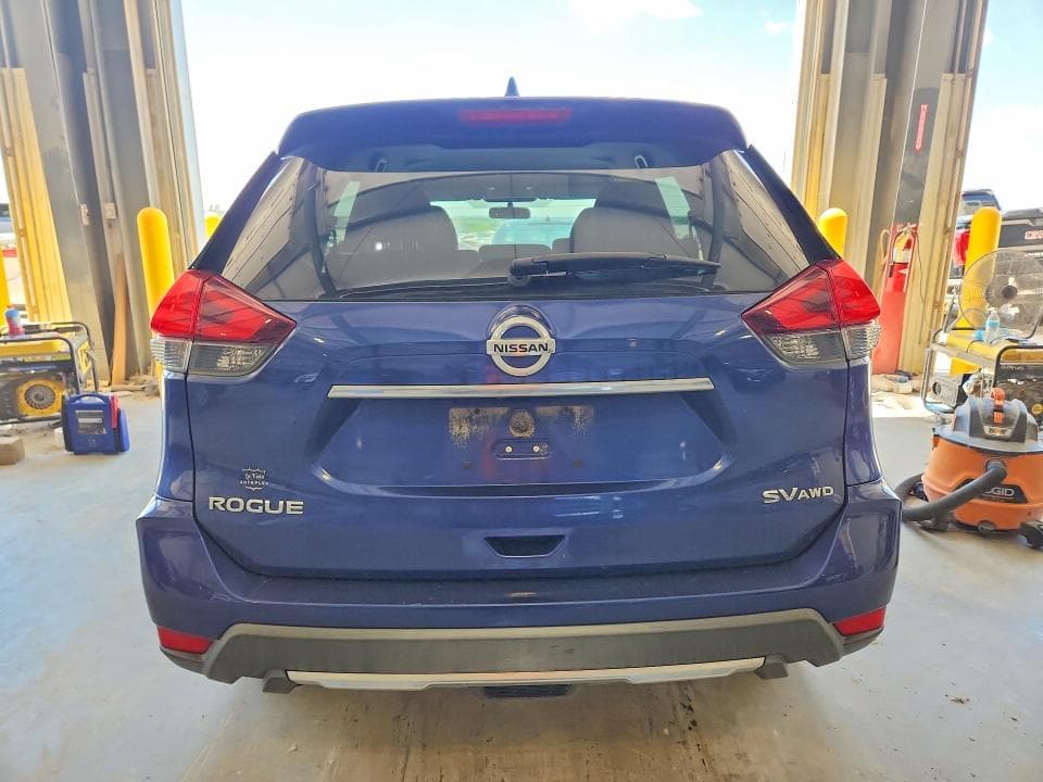2017 NISSAN ROGUE SV 6