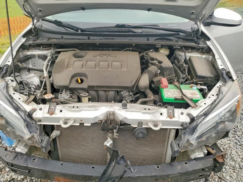 2018 TOYOTA COROLLA LE 11