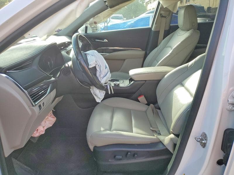 2019 CADILLAC XT4 LUXURY 7