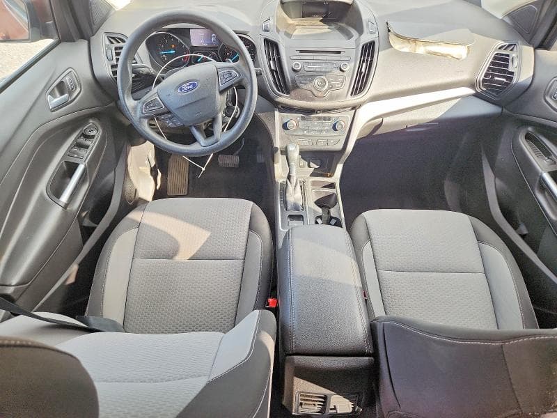 2017 FORD ESCAPE SE 8