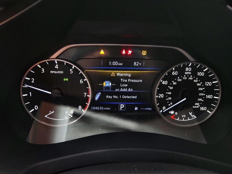 2017 NISSAN MURANO S 9