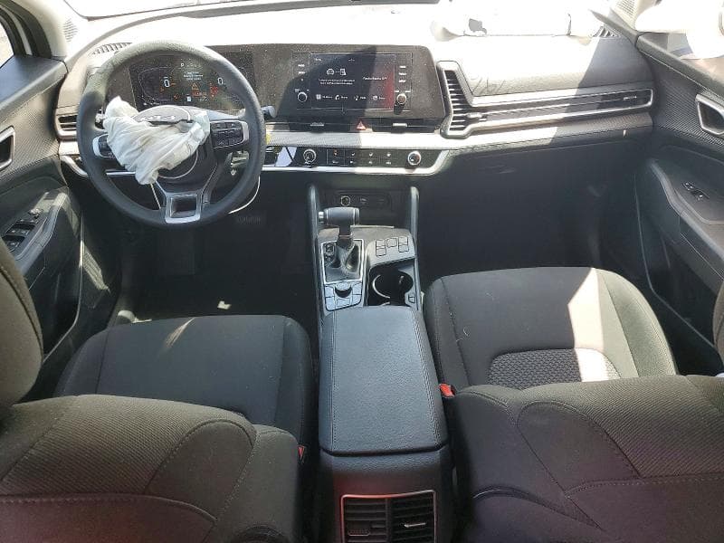 2025 KIA SPORTAGE LX 8