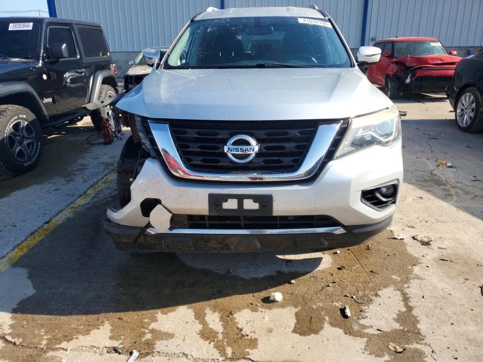2018 NISSAN PATHFINDER SV 5