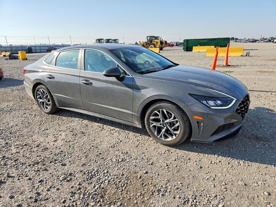 2023 HYUNDAI SONATA SEL 4