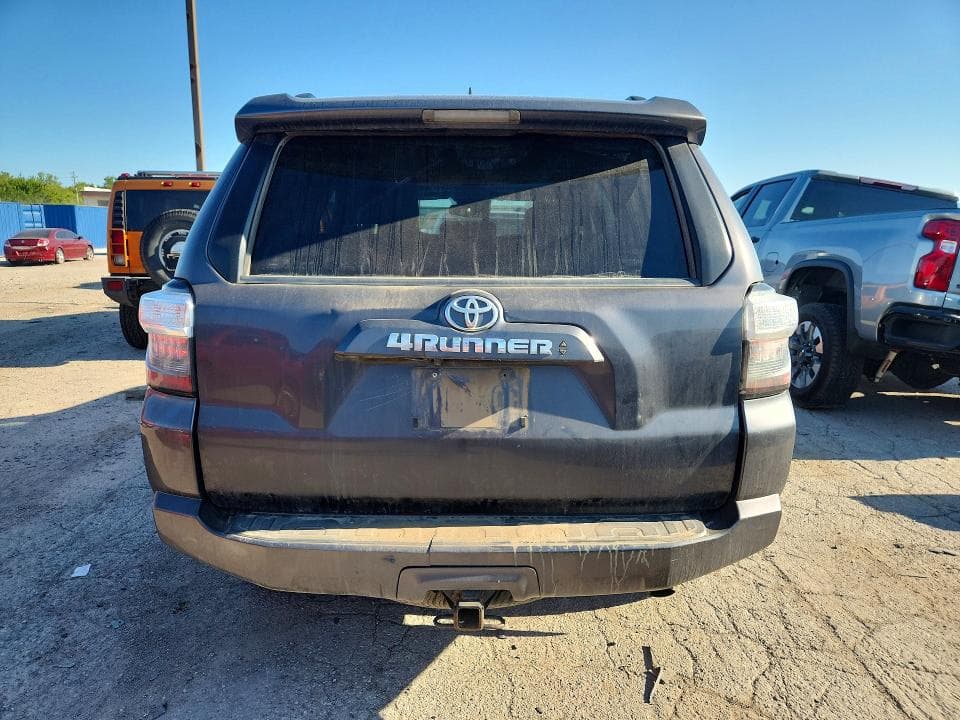 2020 TOYOTA 4RUNNER SR5 PREMIUM 6