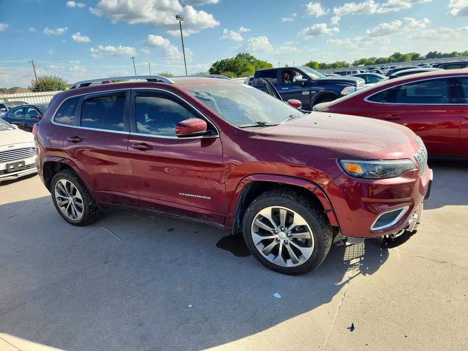 2019 JEEP CHEROKEE OVERLAND 4