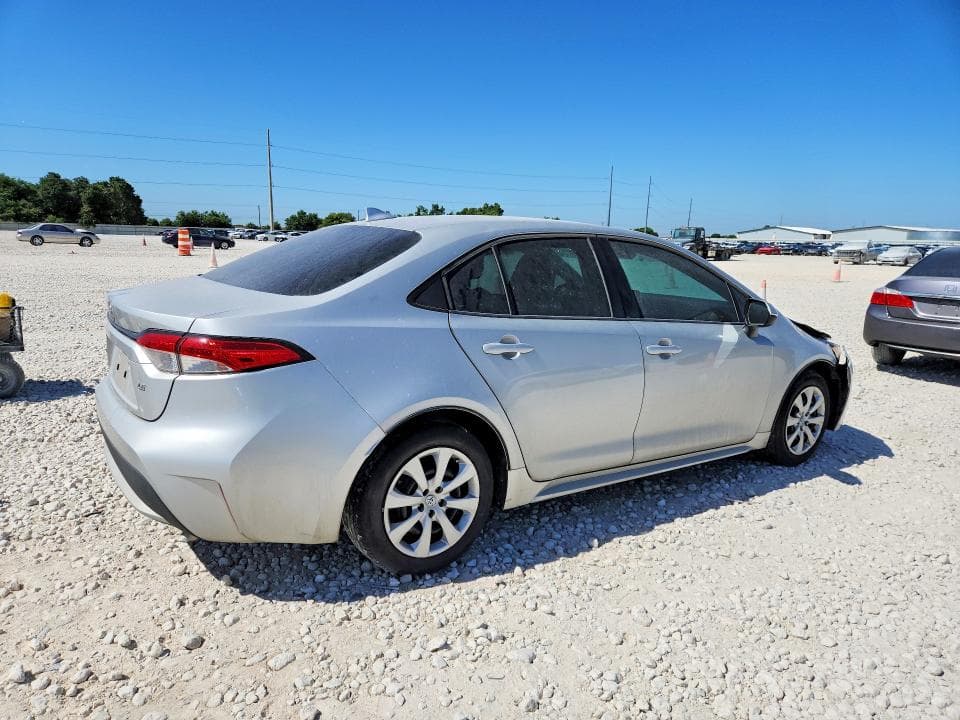 2022 TOYOTA COROLLA LE 3