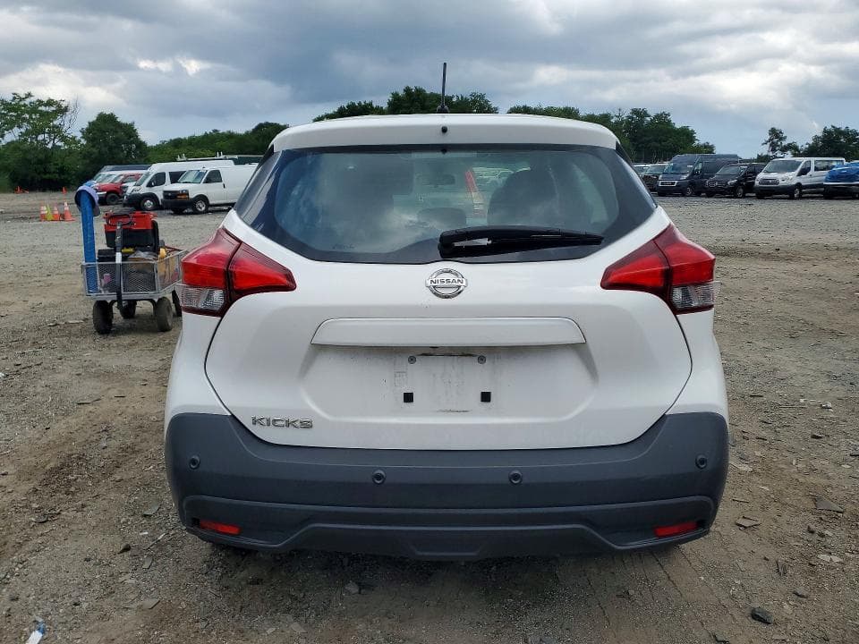 2020 NISSAN KICKS S 6