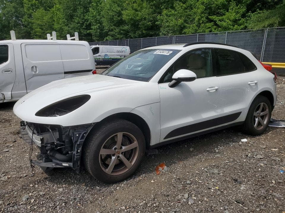 2021 PORSCHE MACAN - 1