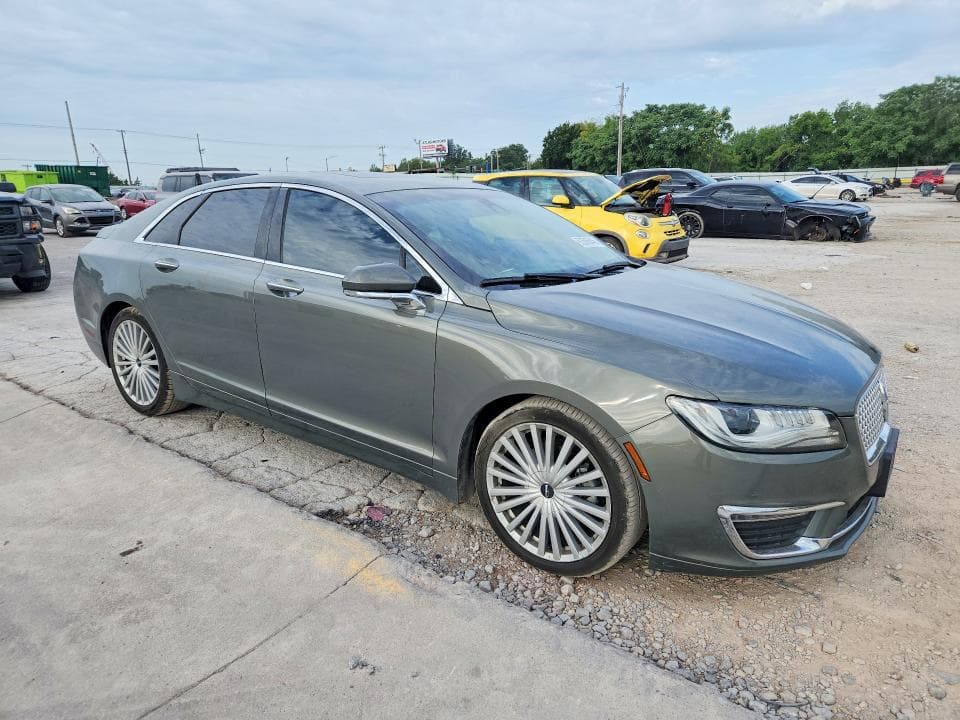 2017 LINCOLN MKZ RESERVE 4