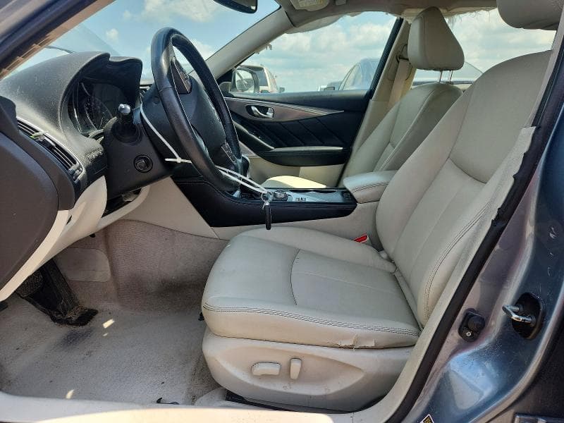 2017 INFINITI Q50 7