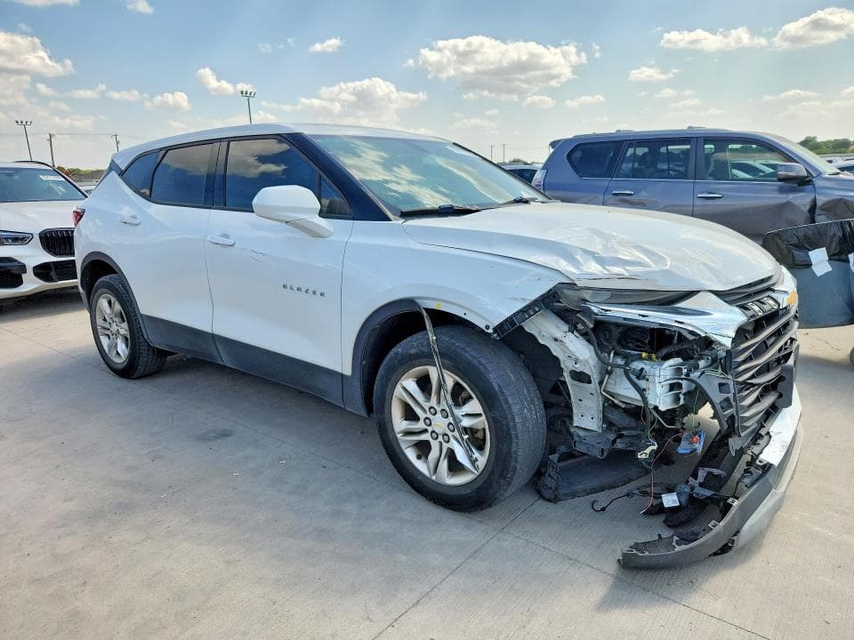 2019 CHEVROLET BLAZER 1LT 4