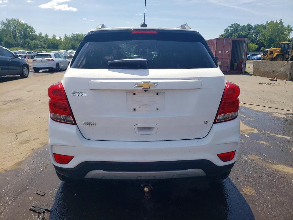 2017 CHEVROLET TRAX 1LT 6